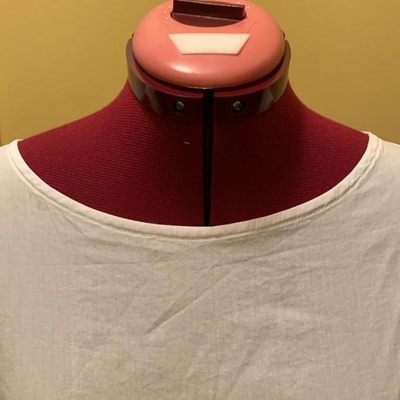 Stefanel White Blouse with Ruffle Detail on short sleeves - Picture 3 of 9